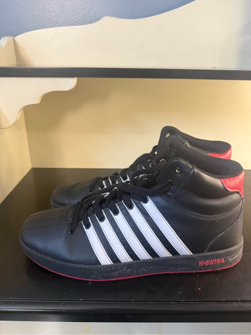 K-Swiss Men's Black, White & Red High-Top Sneakers